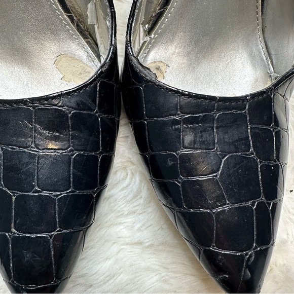 Bandolino Black Heels Pointed Toe Glossy Finish Black Size 9 - Picture 2 of 16